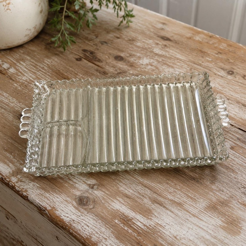 Vintage Clear Ribbed Glass Divided Vanity Trinket Tray Beaded Scalloped Edge 11